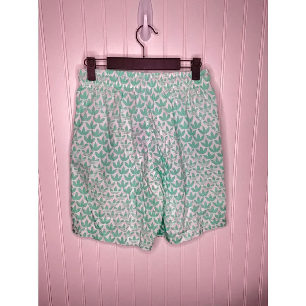 Adidas Men's XS Green and White Shorts